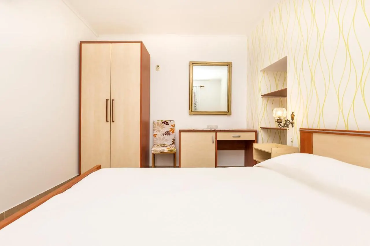 Apartments Dominik Mali Lošinj